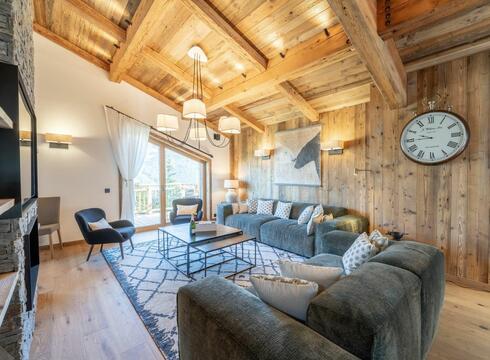 Chalet Bois De L'Abbaye in Courchevel Le Praz